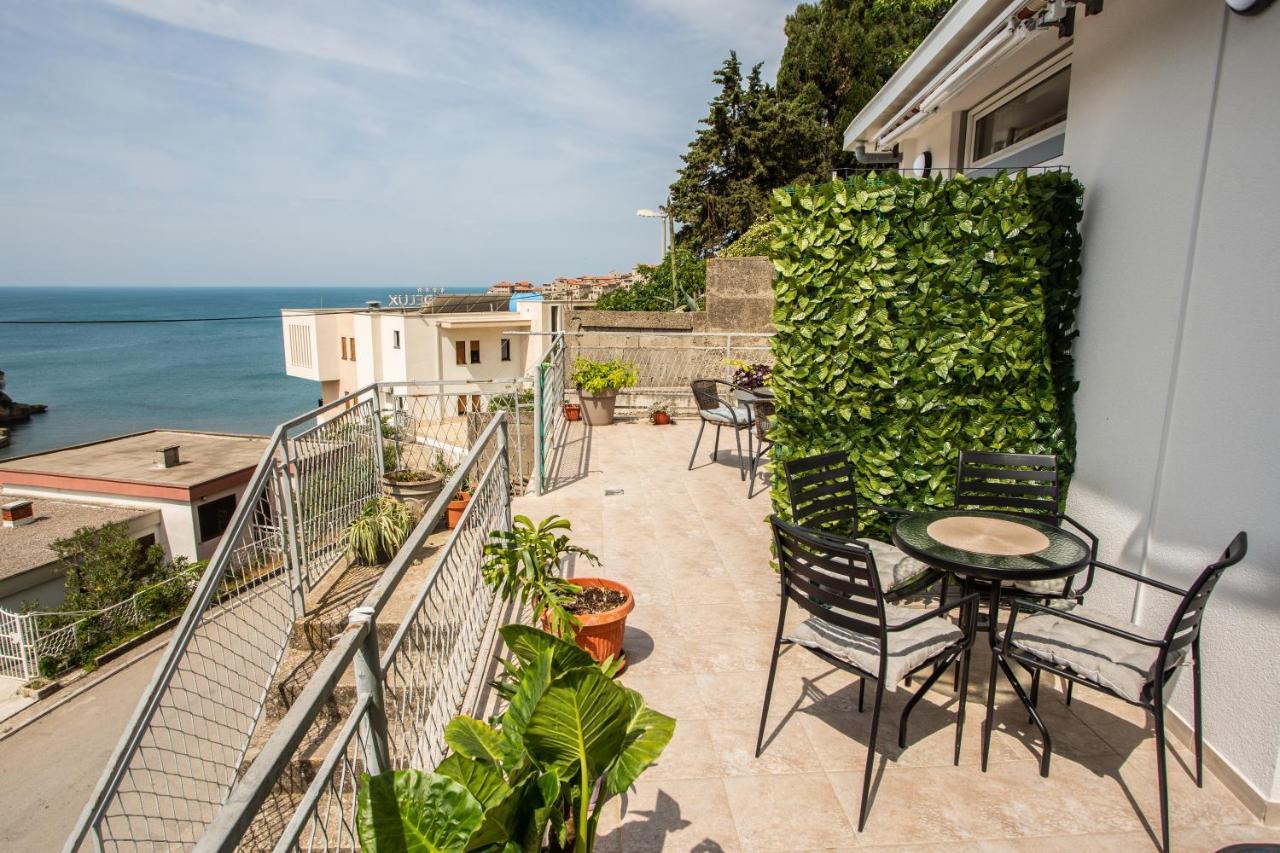 Apartments Jelena Ulcinj Exteriör bild